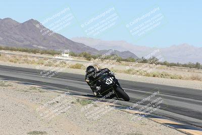 media/Nov-01-2025-CVMA (Sat) [[fc0f7531b8]]/Race 8-Supersport Middleweight/